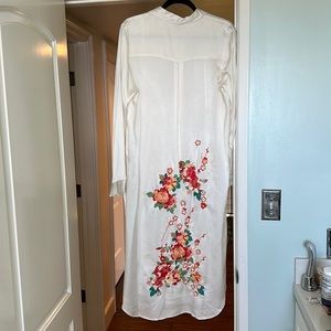 100% Silk Johnny Was Tunic - gorgeous embroidery!